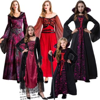 Déguisement vampire et sorcière pour toute la famille