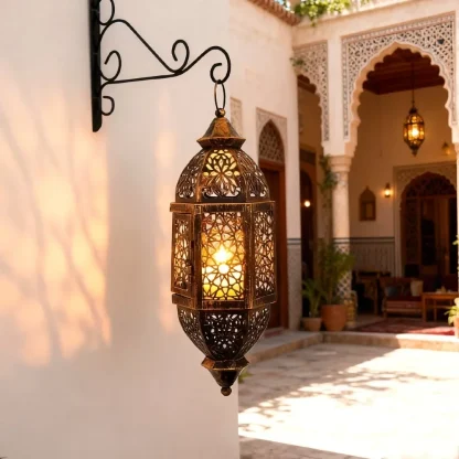 Lanterne marocaine ajourée en métal — image 6
