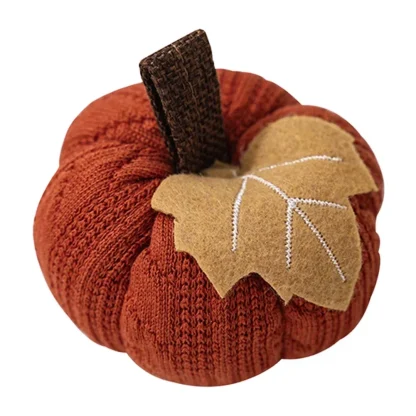 Citrouilles tricotées décoratives — image 3
